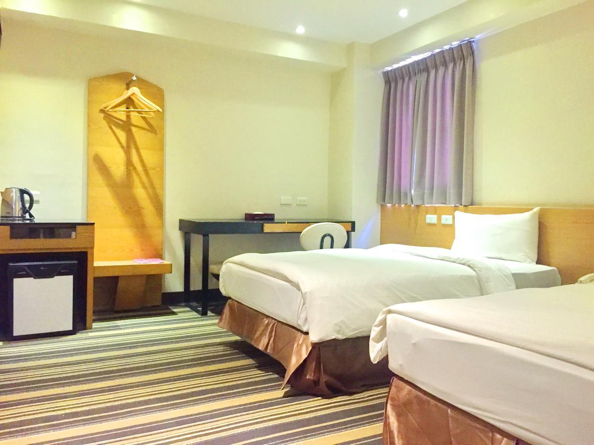 Country Garden Hotel Chiayi Exterior foto