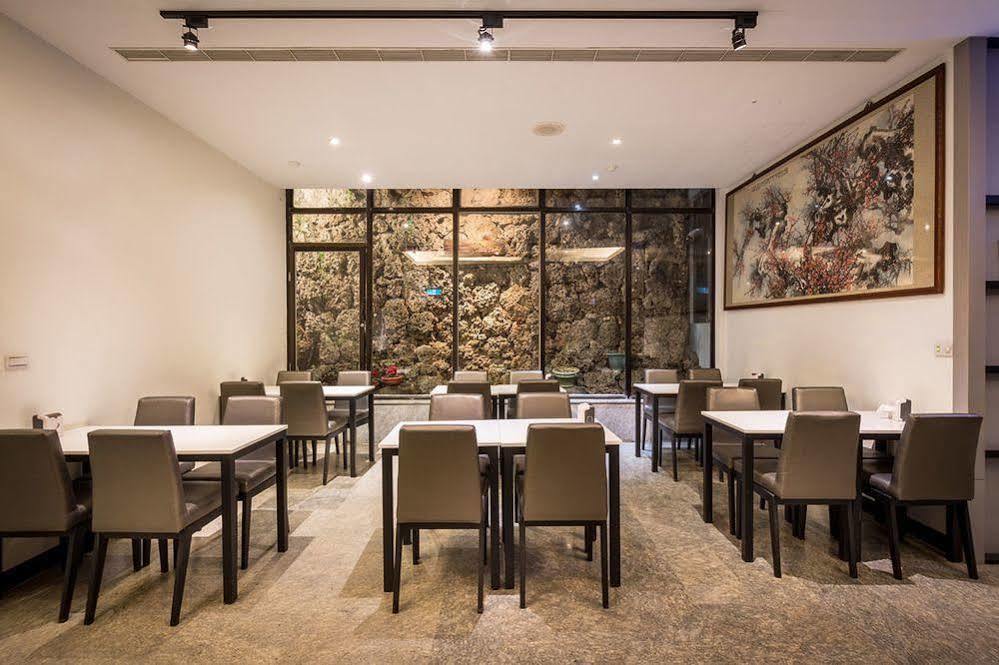 Country Garden Hotel Chiayi Exterior foto
