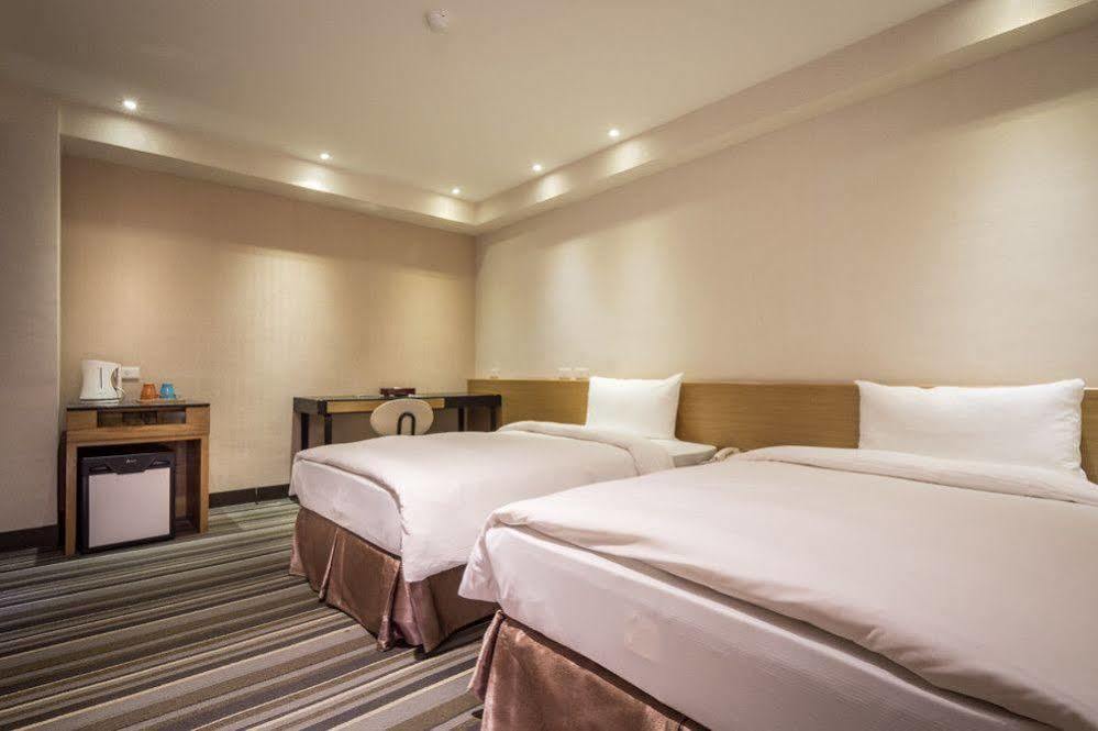 Country Garden Hotel Chiayi Exterior foto