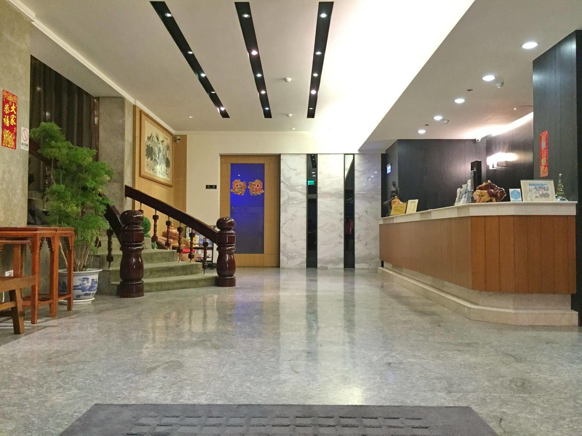 Country Garden Hotel Chiayi Exterior foto